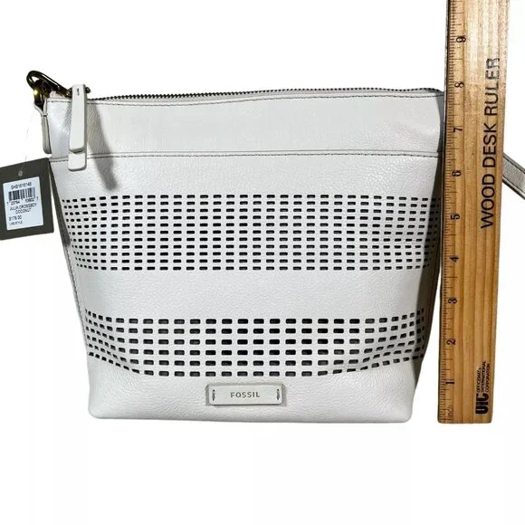 Fossil Womens Coconut White Cow Hide Leather Rectangle Julia Crossbody Handbag - Picture 16 of 16